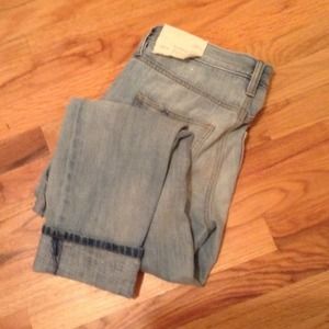 Boyfriend crop jeans