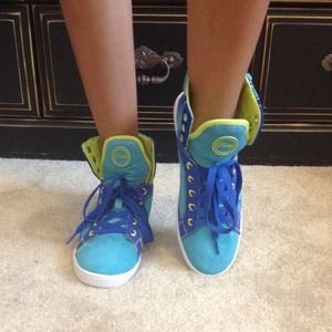 Pastry sneakers