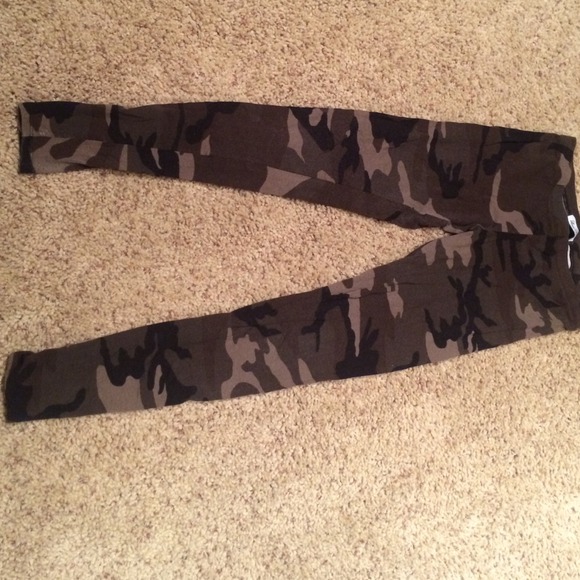 Camo Leggings💚