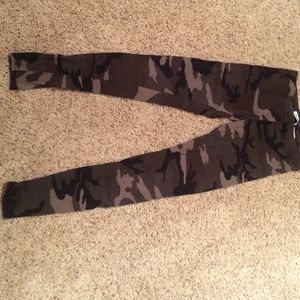 Camo Leggings💚