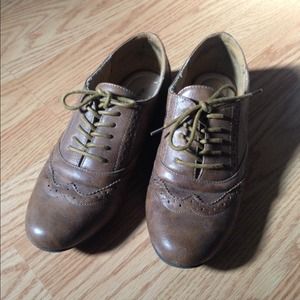Steve Madden oxfords