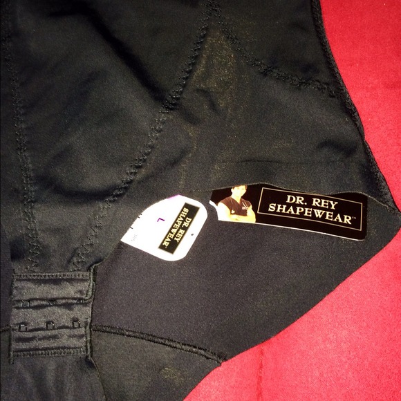 Sold in Boutique Dr. Reyes Waist Slimmer - Picture 4 of 4