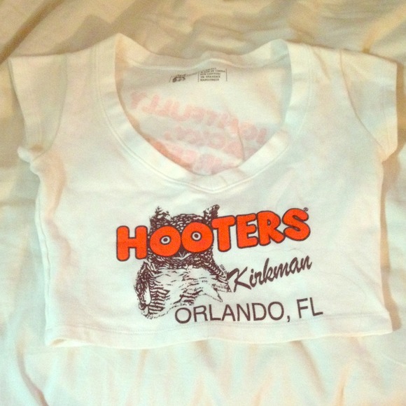 Authentic hooters crop top
