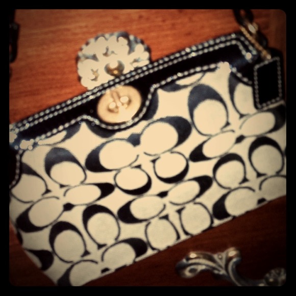 Authentic coach wristlet. Black and gray.