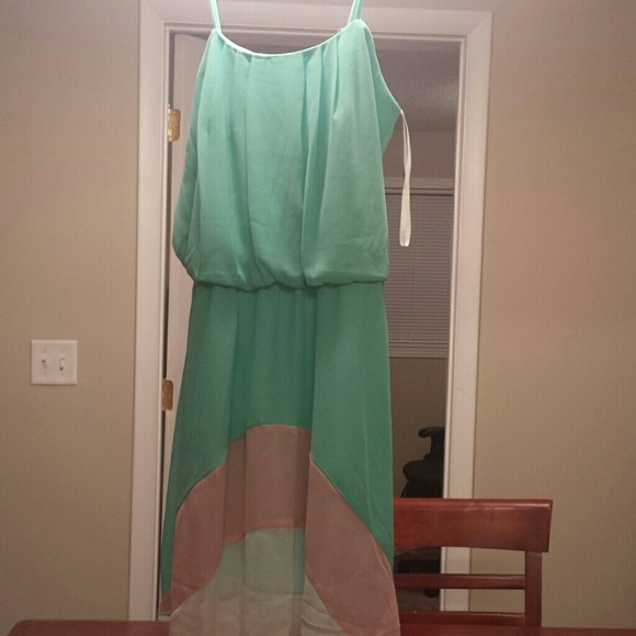 Mint/salmon/white chiffon dress NWOT