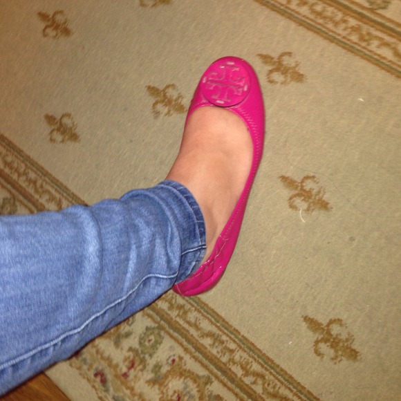 SOLD!π₯Authentic Tory burch flats - Picture 3 of 5