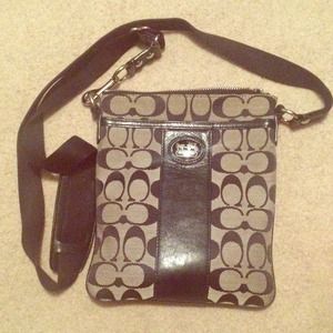 Medium Coach hipster