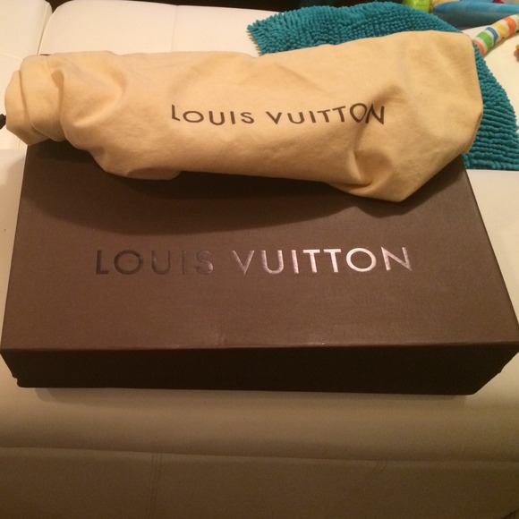 Lv authentic Box and dutch bag (HOLD)