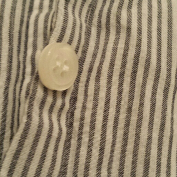 Ruffled blouse - Picture 4 of 4