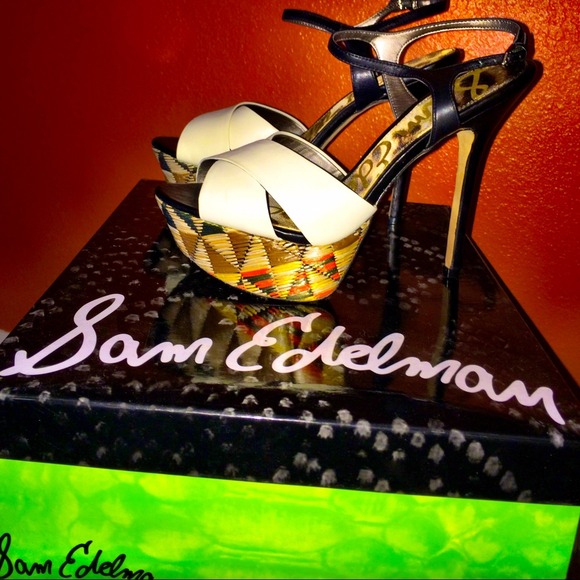 Brand new San Edelman Platform sandal. - Picture 2 of 4