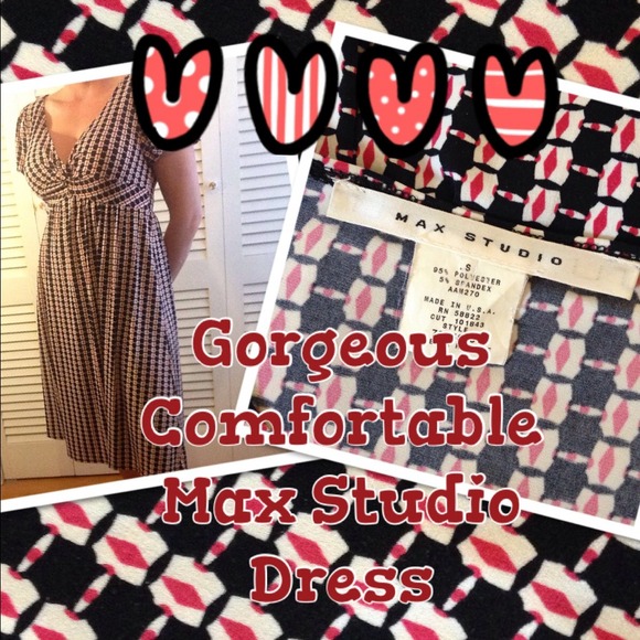 🍒Totally Flattering Max Studio Dress🍒