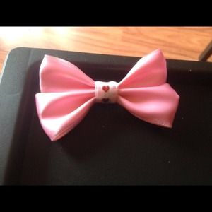 Boutique bow 🎀
