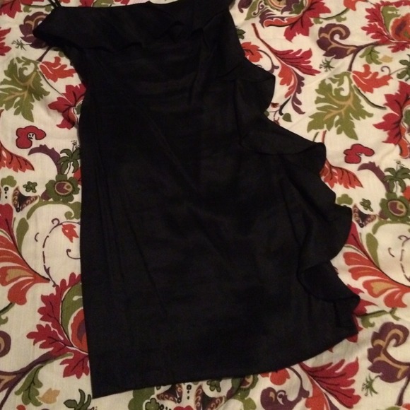 BRepublic strapless LBD size 0p - Picture 3 of 3