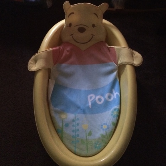 pooh bathtab