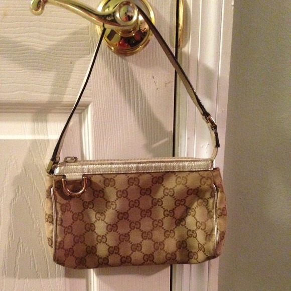 100% Authentic Gucci purse