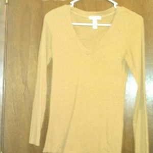 Gold/ yellow long sleeve shirt