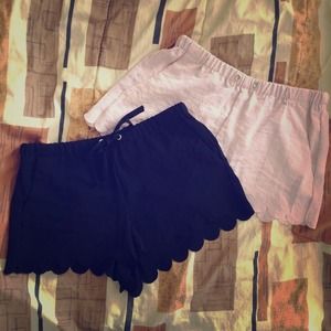 H&M Scalloped hem shorts
