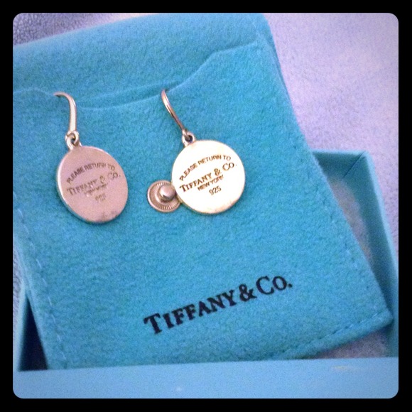 Tiffany & Co. Jewelry - 💍Tiffany & co. Sterling Silver 925 earrings💎