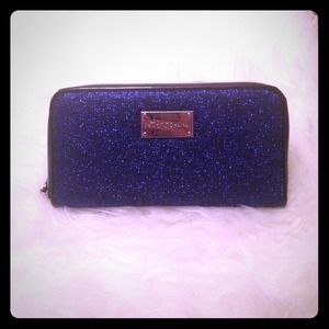 Betsy johnson wallet