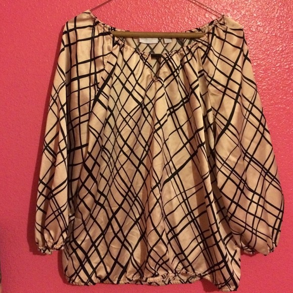 Black and light pink work blouse