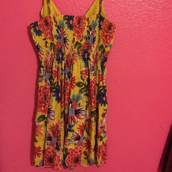 Summer dress bundle! - Picture 3 of 4