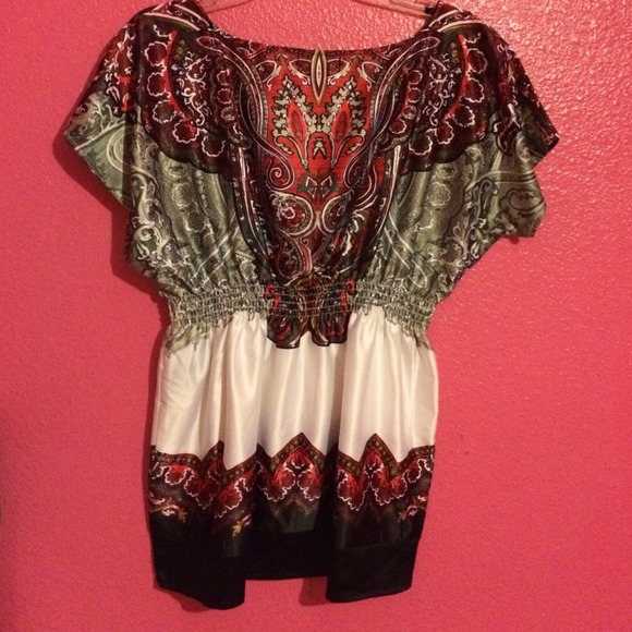 Red,black, and white multi-design blouse - Picture 2 of 4