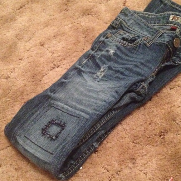 💖😍BKE BOOTCUT JEANS😍💖