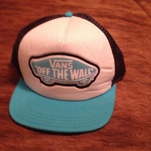 Vans trucker hat!!