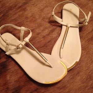 Brand new adorable sandals!