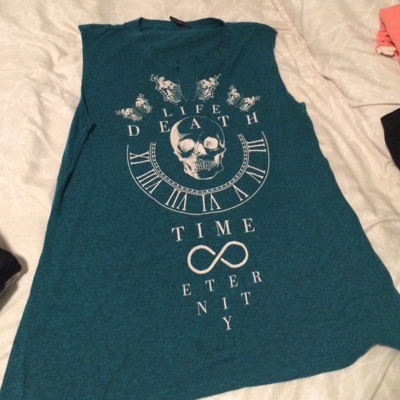 Blue sleeveless shirt - Picture 1 of 1