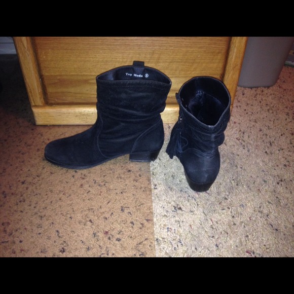 Black booties - Picture 2 of 3