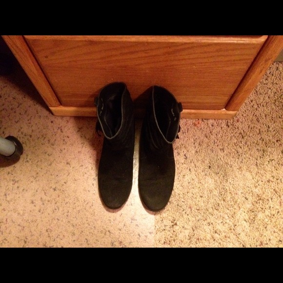 Black booties - Picture 3 of 3