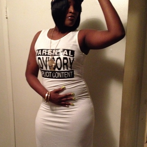 Dress - Picture 2 of 3