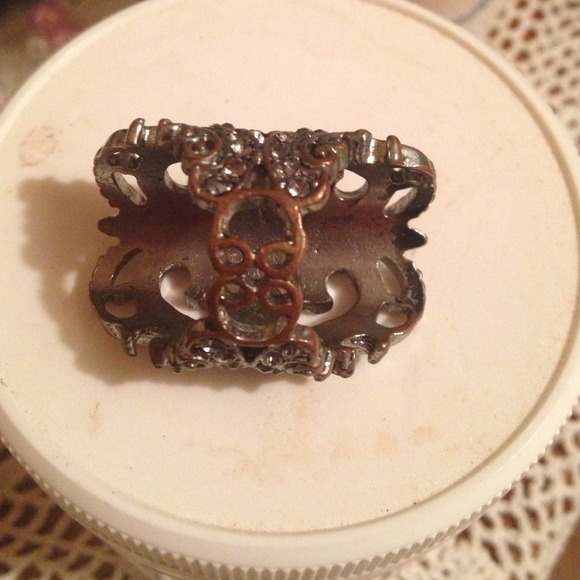Silver Statement Ring - Picture 3 of 4