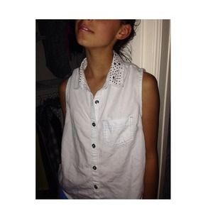 SLEEVELESS IS THE NEW FLAWLESS⭐️
