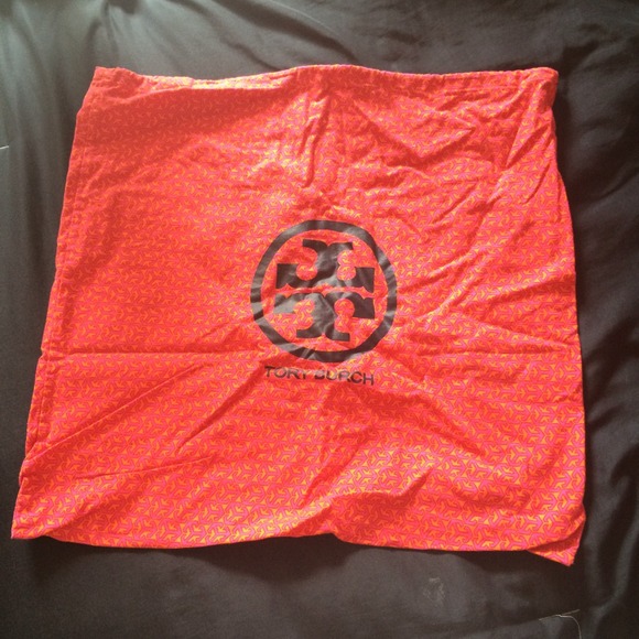 Tory burch dust bag