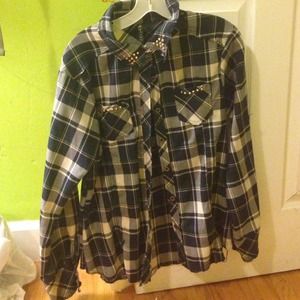 Plaid studded flannel
