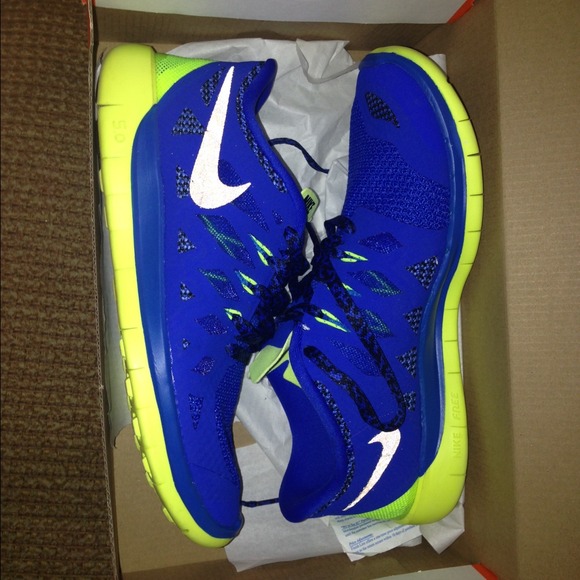 🚫SOLD 🚫 Nike Free Run 5.0 (GS)