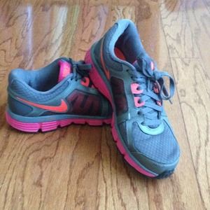 Nike Tennis Shoes (Orange, Pink, & Grey)