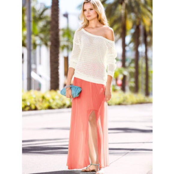 😎 2X Host Pick...CORAL PLEATED MAXI SKIRT NWOT - Picture 3 of 4