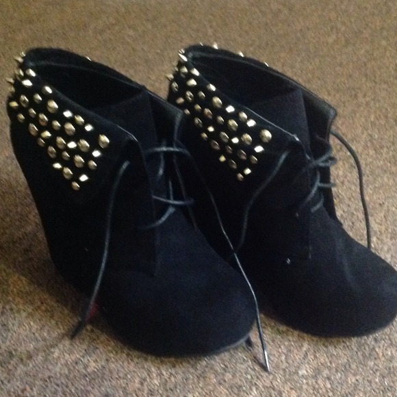 Funky cool black suede spike wedge heel