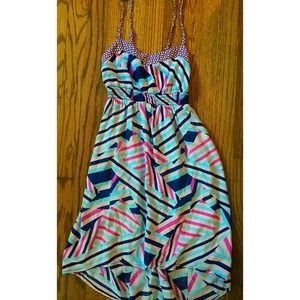 Gorgeous hi-low geometric print dress