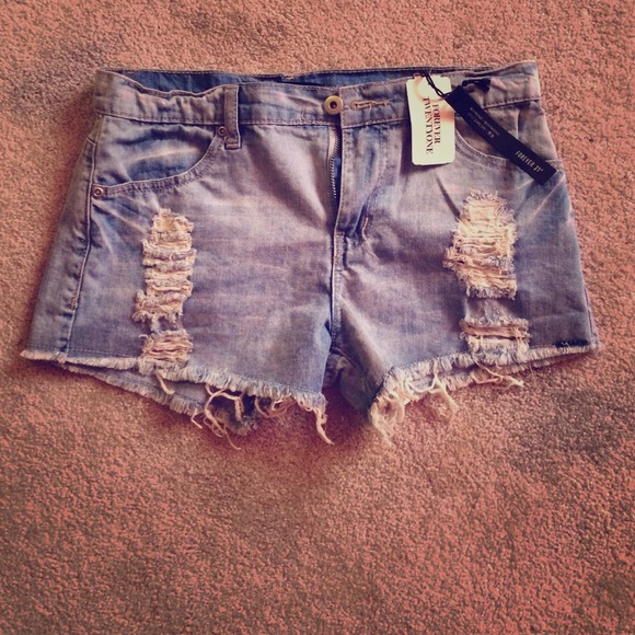 High waisted denim shorts