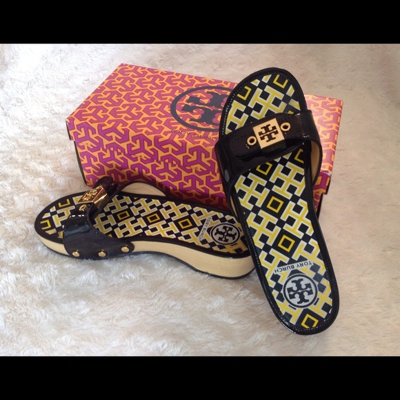 Tory Burch Dixon Black Patent Calfs