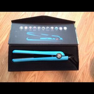 Brand new ceramic flat iron