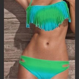 👙REDUCED PRICE Fringed Bikini🔥NWOT