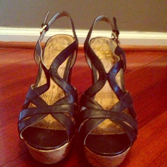 Only worn once heel sandals