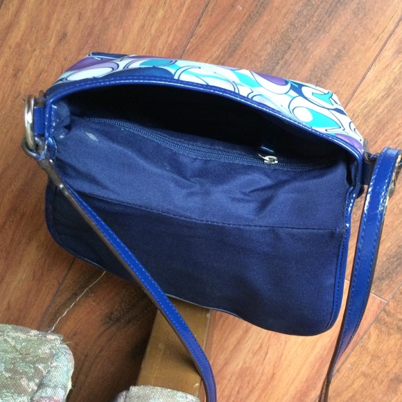 Blue, white, and purple coach saddle bag - Picture 3 of 4
