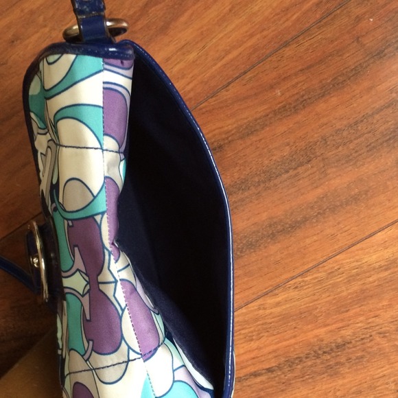 Blue, white, and purple coach saddle bag - Picture 4 of 4
