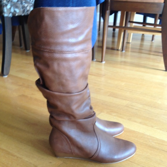 🌟REDUCED🌟Slouchy boots, perfect for fall!